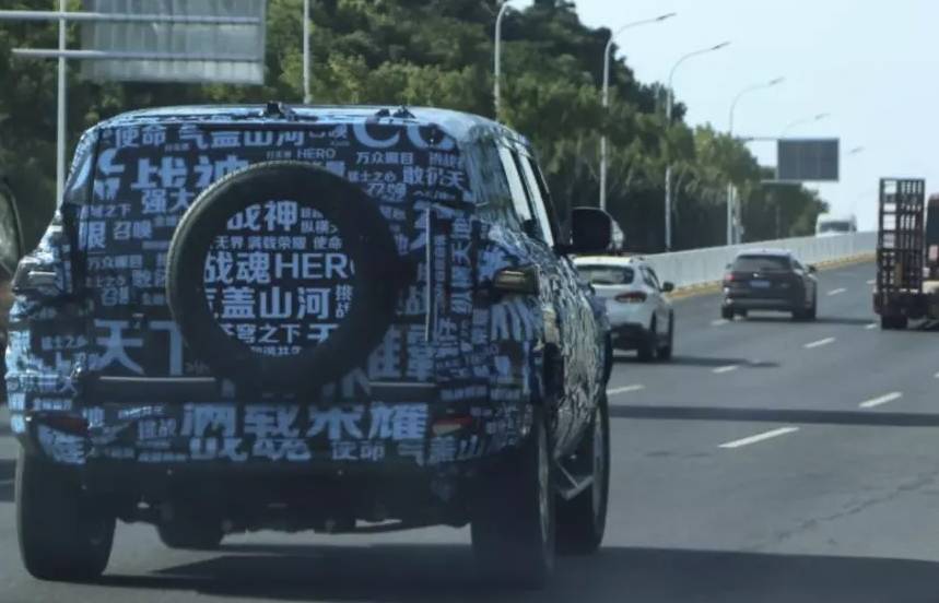 Competitor Hummer EV from Chinese Dongfeng